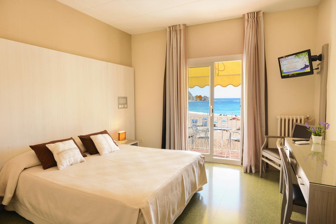 Hotel Capri Tossa de Mar Exterior photo